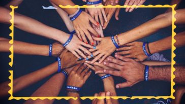 Uniti sotto la bandiera della cultura | Teens4Unity
